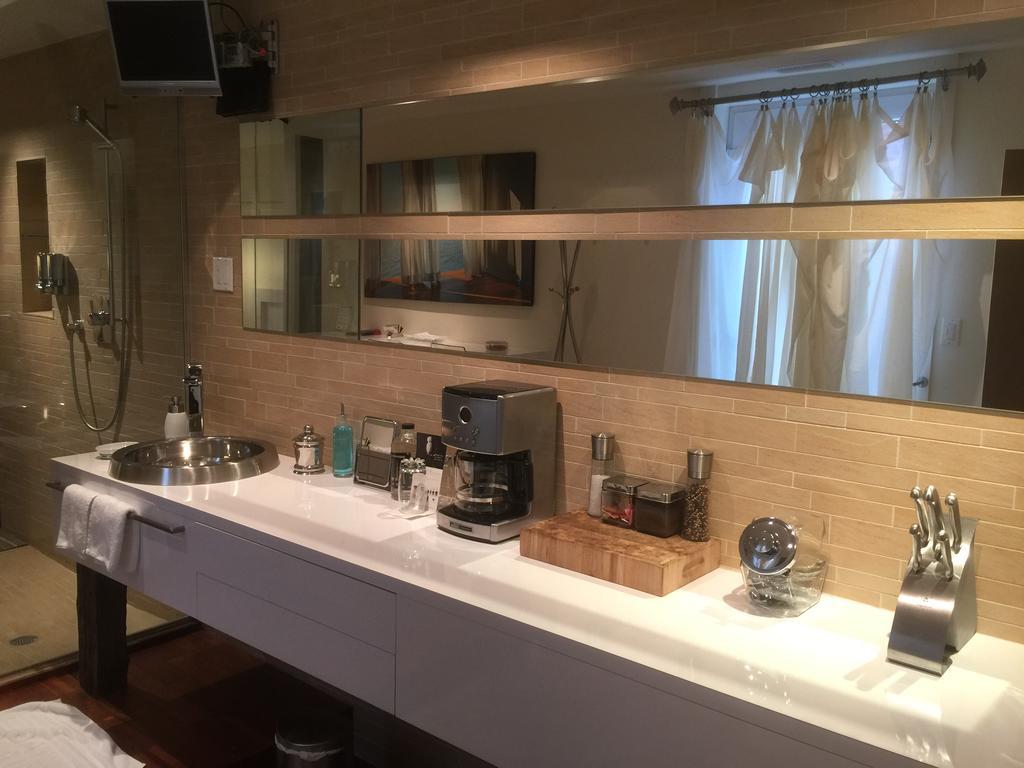 Sir Montcalm Gite B&B Montreal Exterior photo