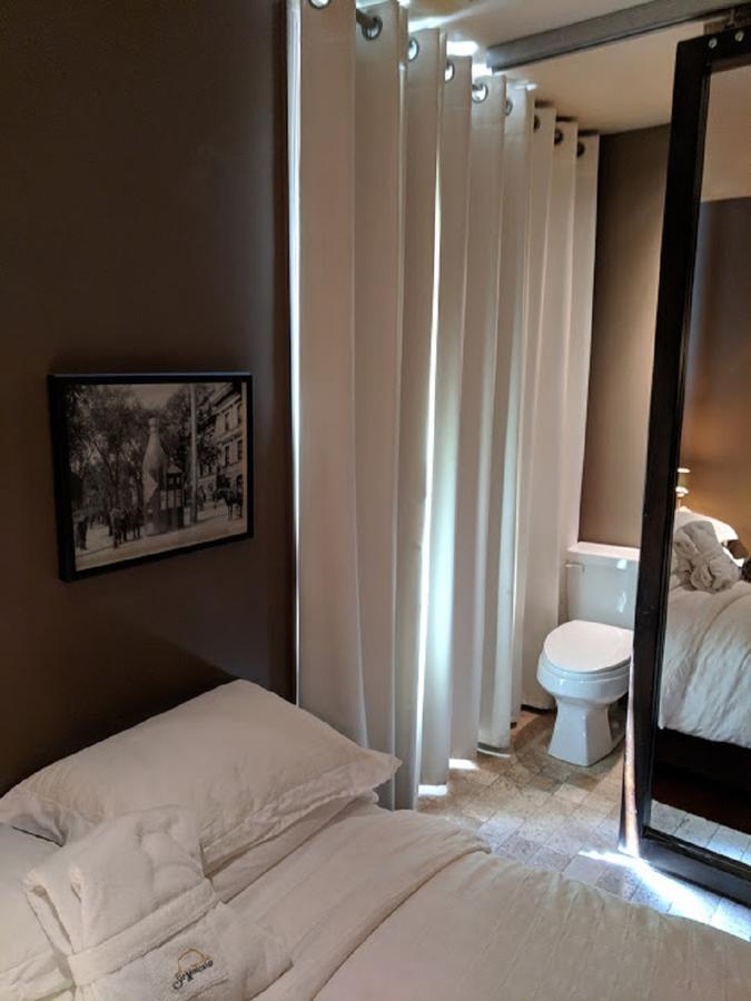 Sir Montcalm Gite B&B Montreal Exterior photo